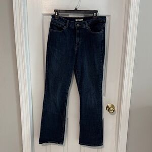 Levi Strauss Women's Boot Cut Mid Rise Dark Blue Denim Jeans Size 8